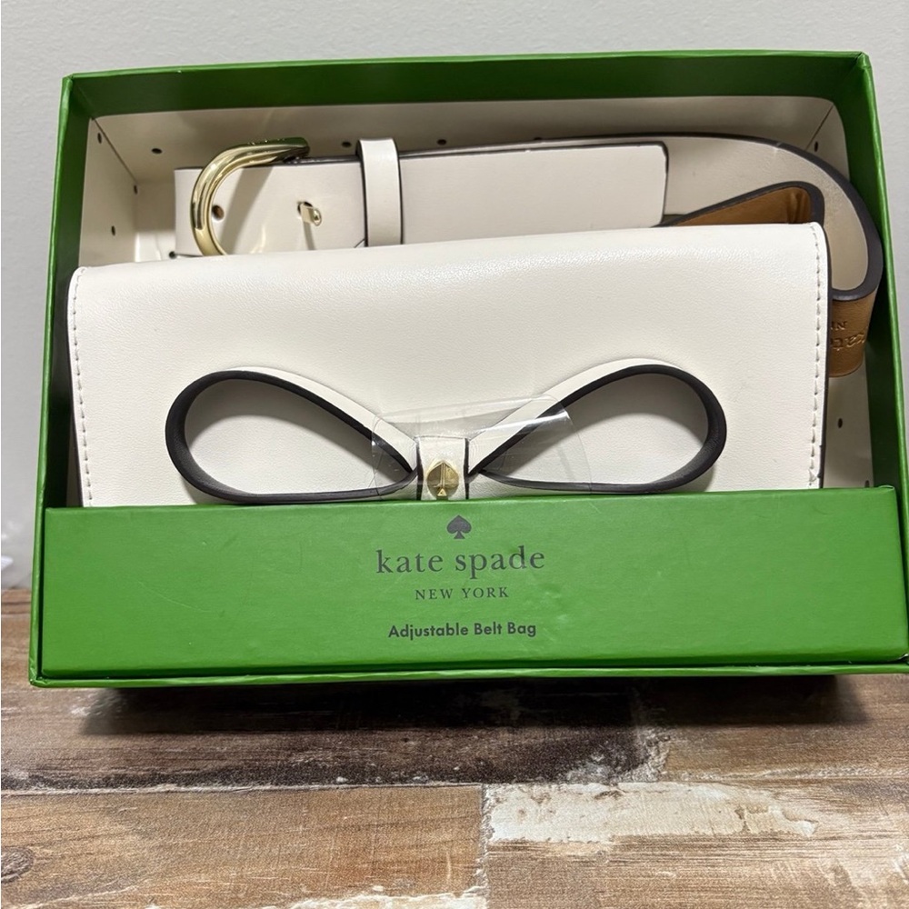 Kate Spade Women’s Belt Bag with Bow, NWT. MSRP $108